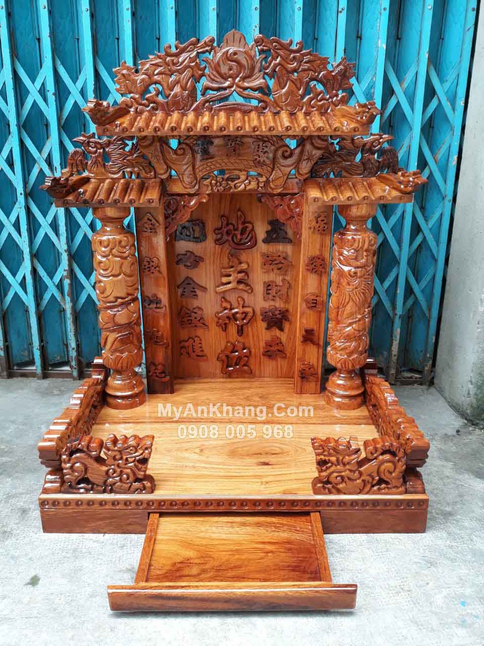 Bàn thờ ông địa thần tài kích thước 68x48x90