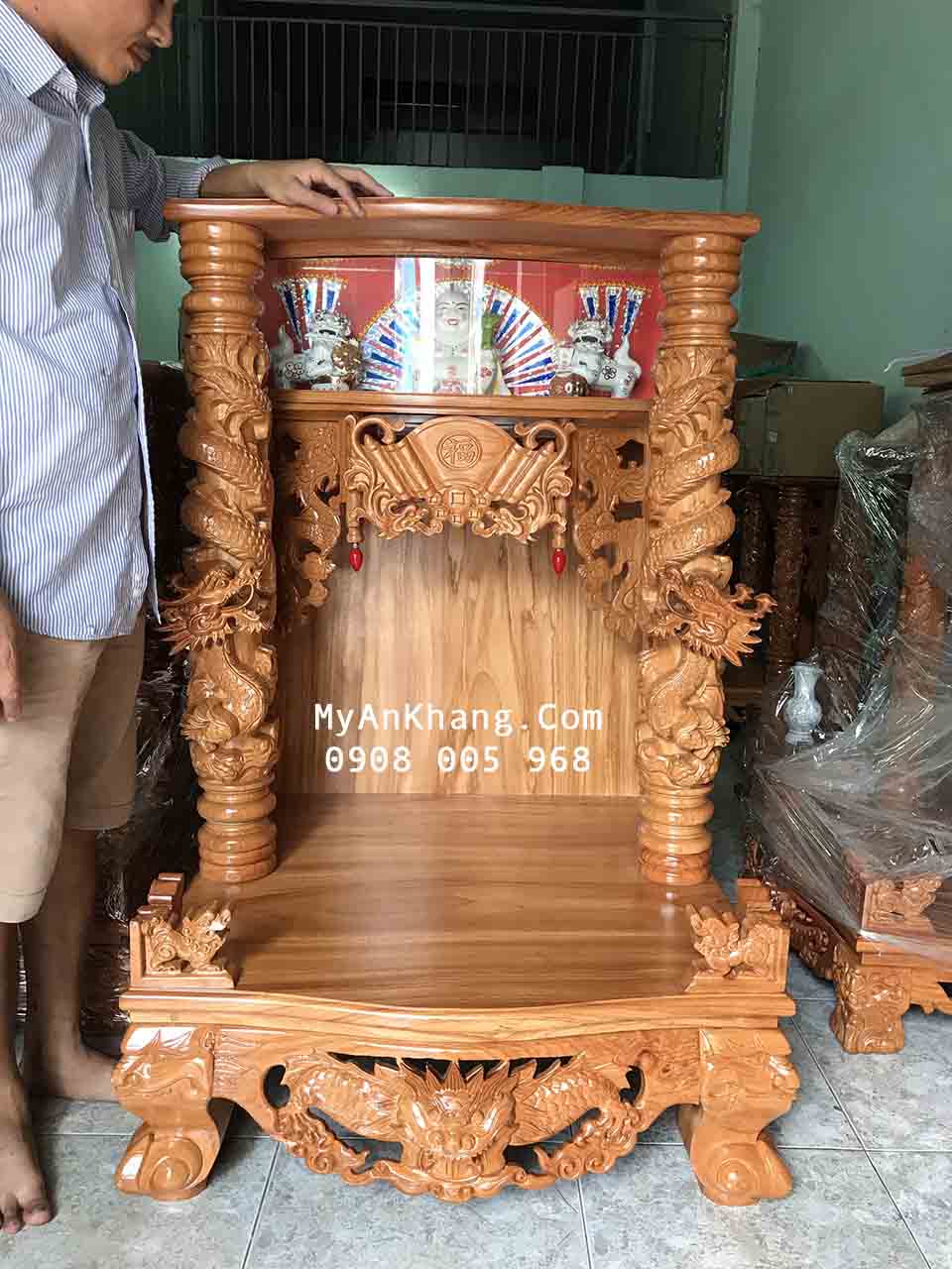 Bàn thờ thần tài ông địa hộp đèn đẹp kích thước 81 81 127 cm 