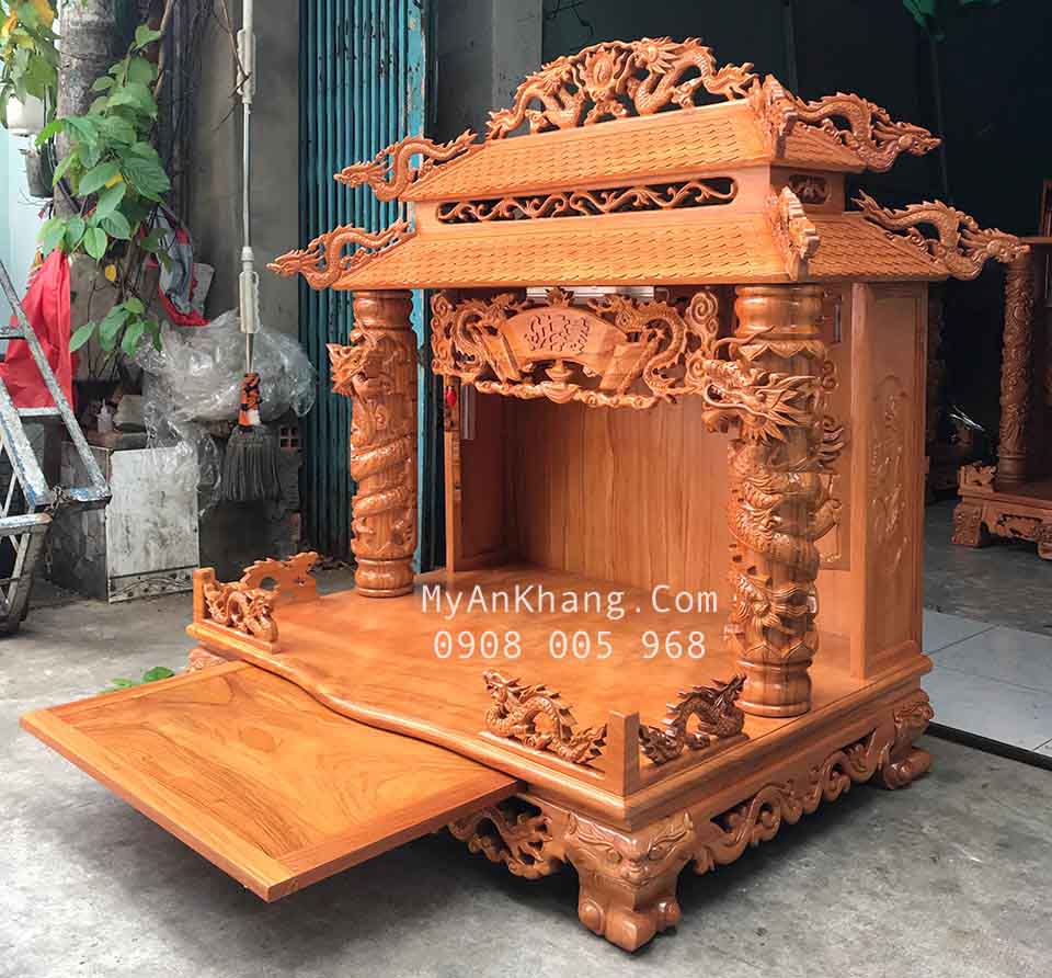 Bàn thờ ông địa mái chùa đẹp Bắc Giang 