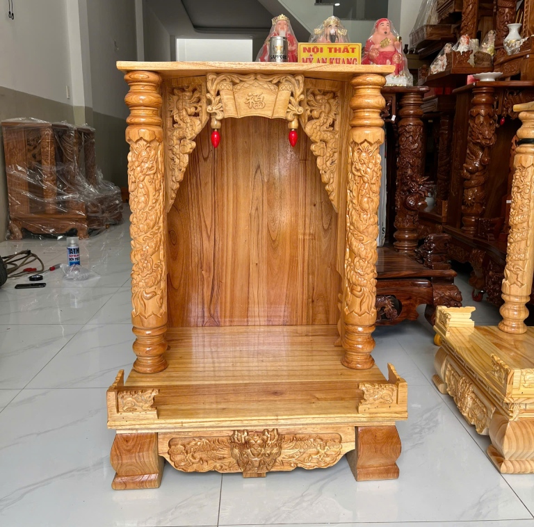 Mẫu bàn thờ Ông Địa gỗ xoan đào tự nhiên