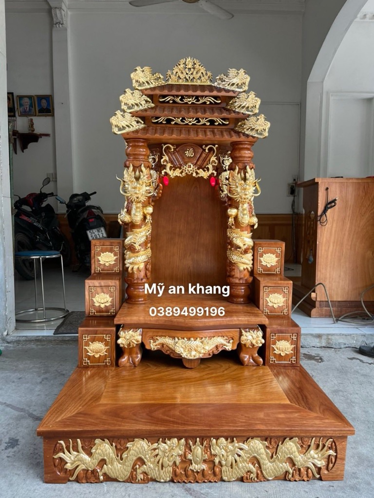 Mẫu bàn thờ Ông Địa mái chùa mạ vàng cao cấp
