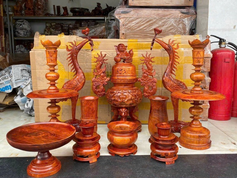 Bộ đồ thờ gỗ hương 11 món giá rẻ