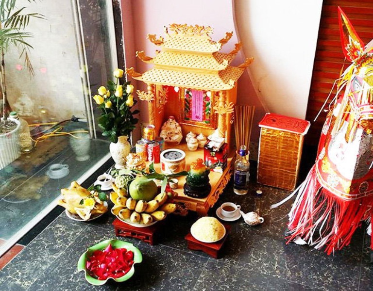 đặt bàn thờ Ông Địa ở phòng trọ