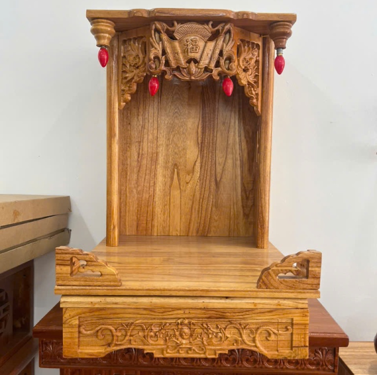 Bàn thờ Ông Địa giá rẻ đặt ở phòng trọ
