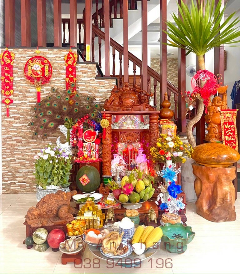 Mẫu Bày Bàn Thần Tài Đẹp trong Ngày Tết