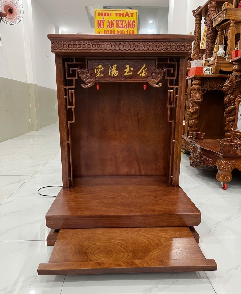 Mẫu Bàn thờ Ông Địa gỗ gõ đỏ cao cấp
